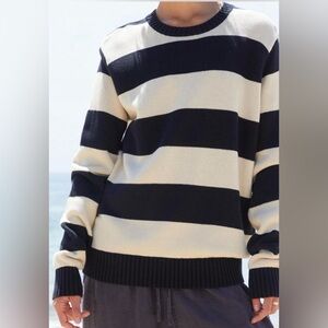 John gault /Brandy Melville sweater
